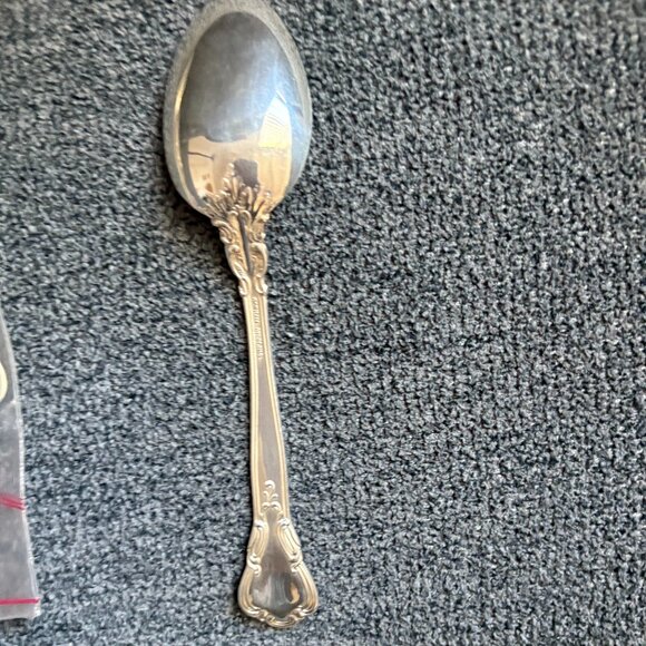 Gorham Sterling Silver Chantilly Tea Spoons (1)New & Sealed - Picture 3 of 4